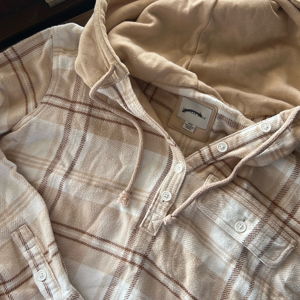 AE Hooded Flannel